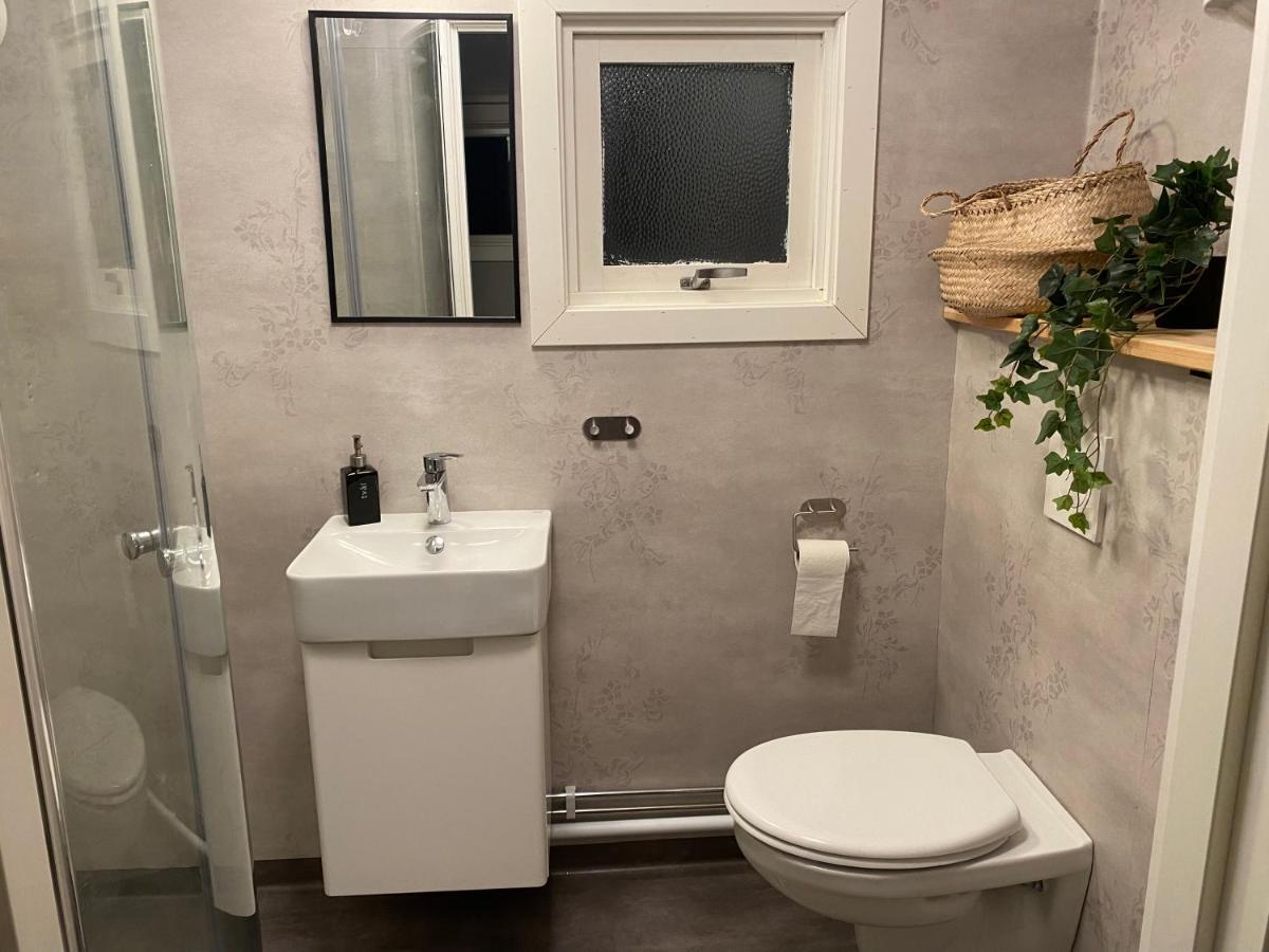 Ferienwohnung Mindre Laegenhet I En Lantlig Miljoe I Skrea Falkenberg Exterior foto